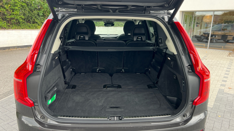 Volvo XC90 2.0 T8 [455] RC PHEV Ultimate Dark 5dr AWD Gtron Estate